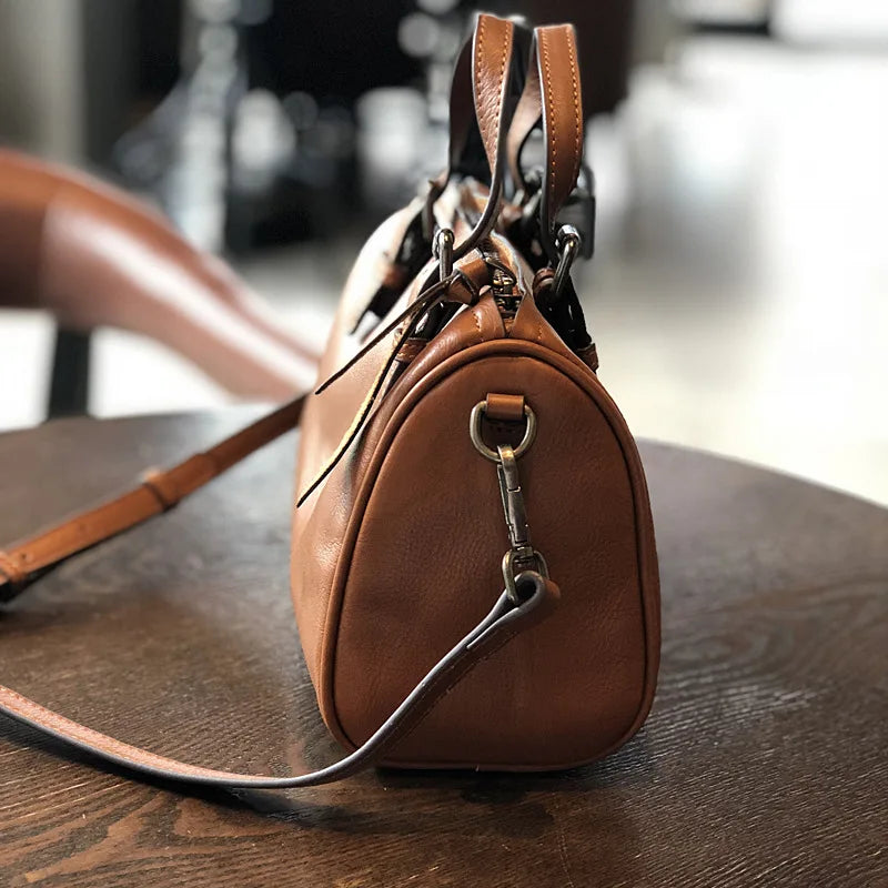 Vintage Handmade Women's Bag 2024 New High Qaulity Cowhide Boston Bags Large Capacity Commuter Soft Genuine Leather Bolsas
