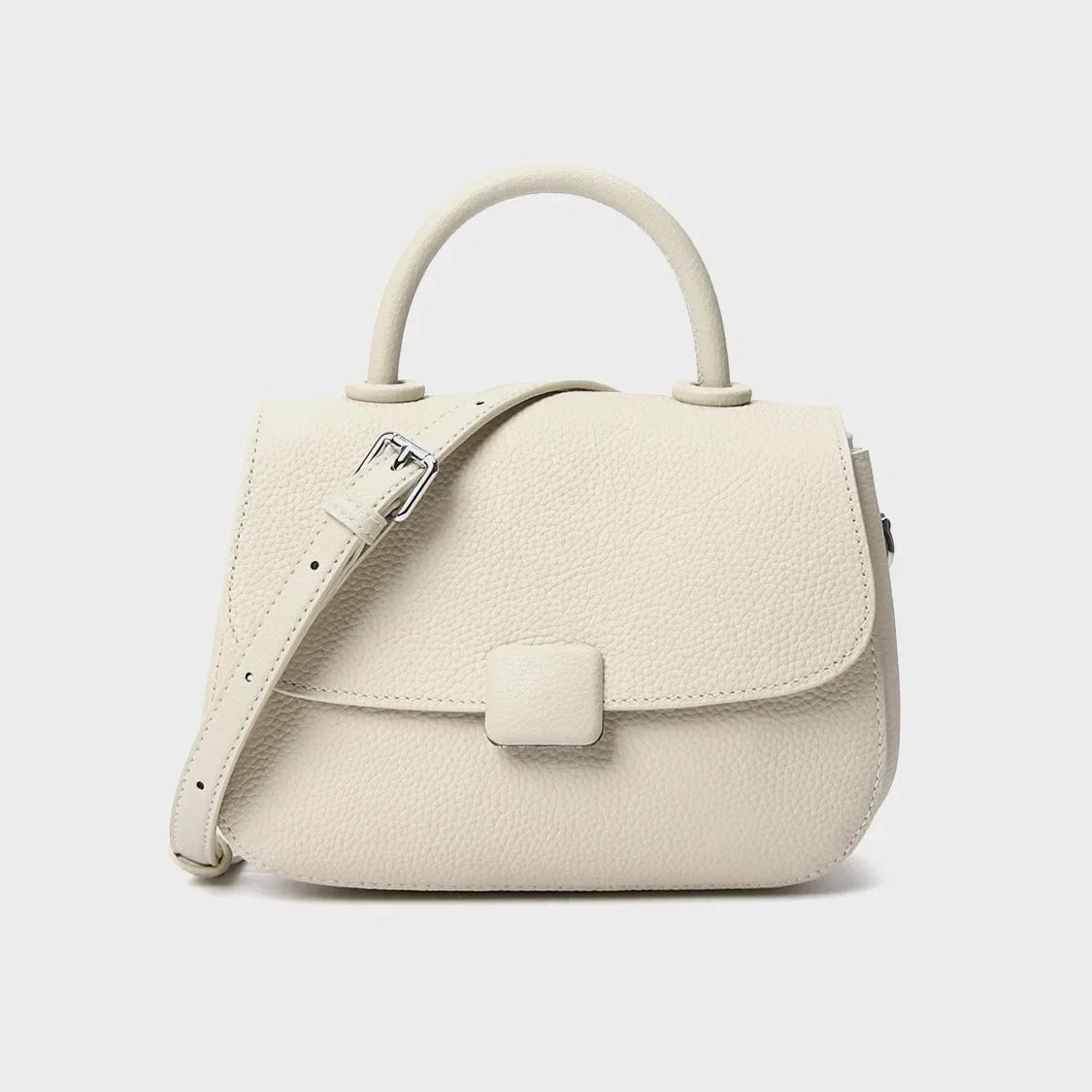 Vintage Leather Crossbody Bag for Women with Large Capacity and Versatile Design Perfect for Vintage and Retro Fashion  Luxury