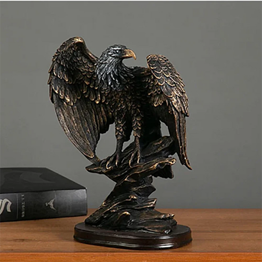 Vintage Resin Eagle Sculpture Art Collection Animal Statue Home Living Room Bedroom Office Desk Decoration