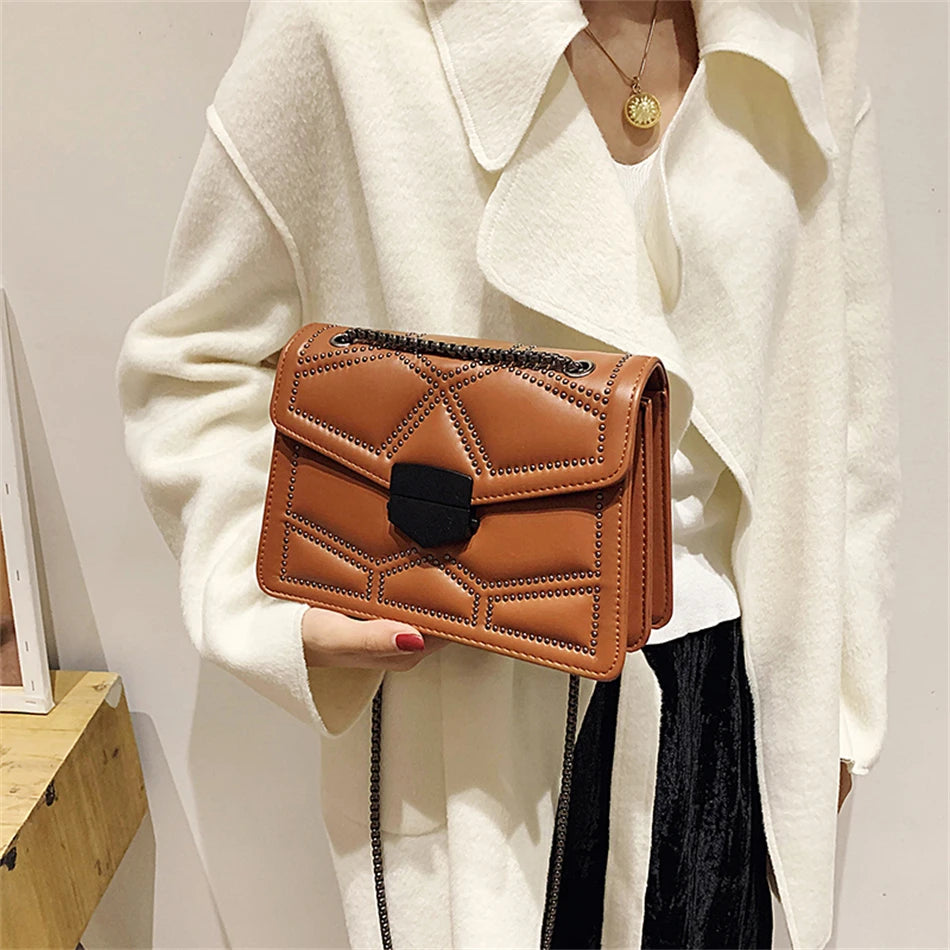 Vintage Rivet Chain Small Shoulder Bags for Women Flap PU Leather Fashion Small Square Crossbody Bag Solid Designer Handbag