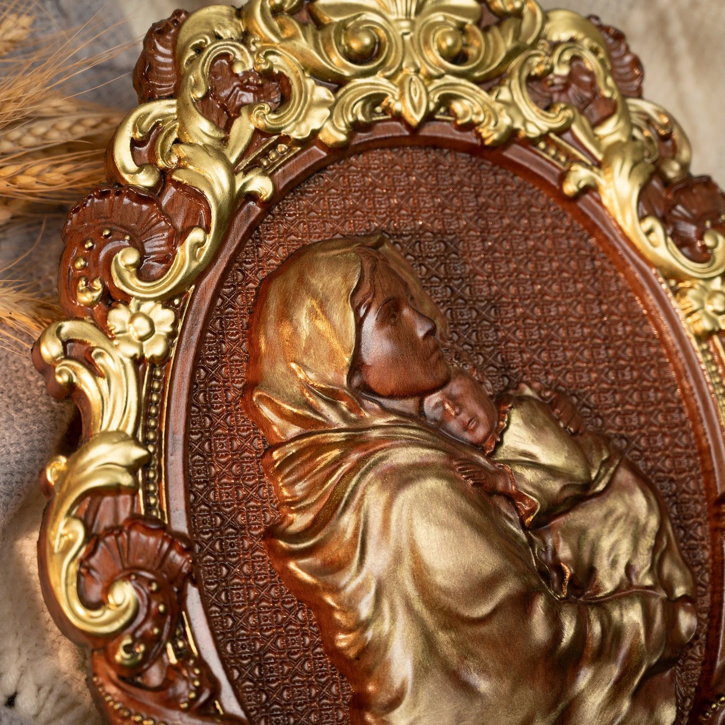 Virgin Mary and Baby Jesus Catholic Religious Statue Christian Home Wooden Wall Decor Gifts for Catholics Free Shipping