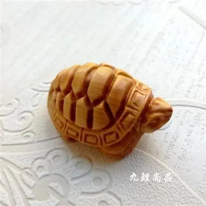 Wealth-bringing Taihang Cliff Cypress Wood Ageing High Oil High-density Sculpture Modern Art Statues for Decoration Desk Decor