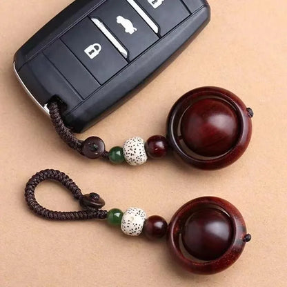 When Little Leaf Red Sandalwood comes and goes, the key buckle, handle, car pendant, wooden carving, sandalwood keychain, one