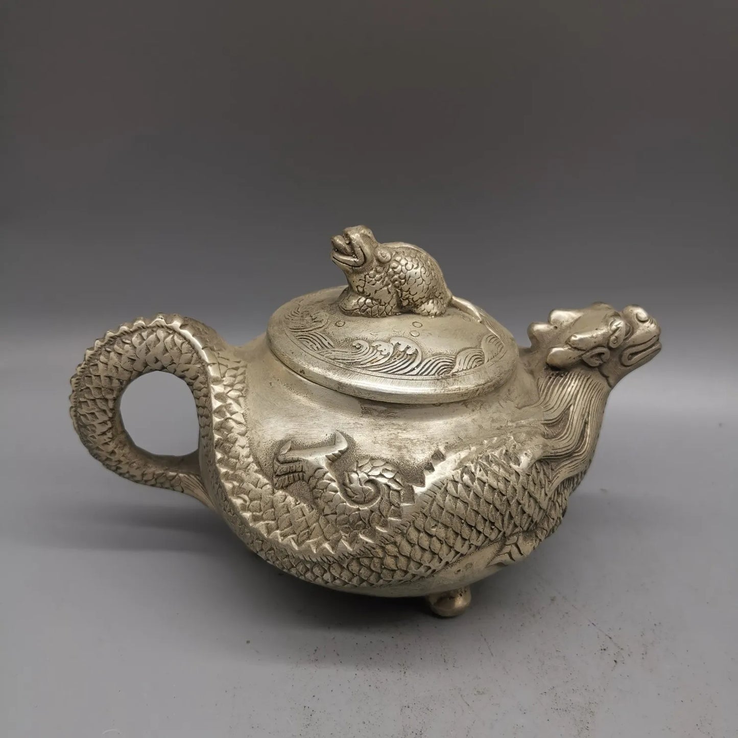 White Copper Chinese Carving Brass Dragon Teapot Metal Crafts Home Decorationng