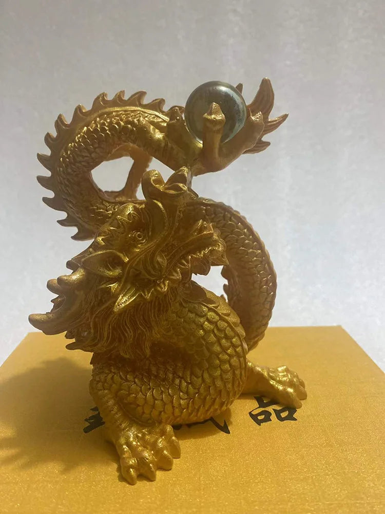 White Plate Dragon Play Beads Mascot Sculpture Statue，Modern art sculpture，High-end home decorations，Chinese mascot gift statue