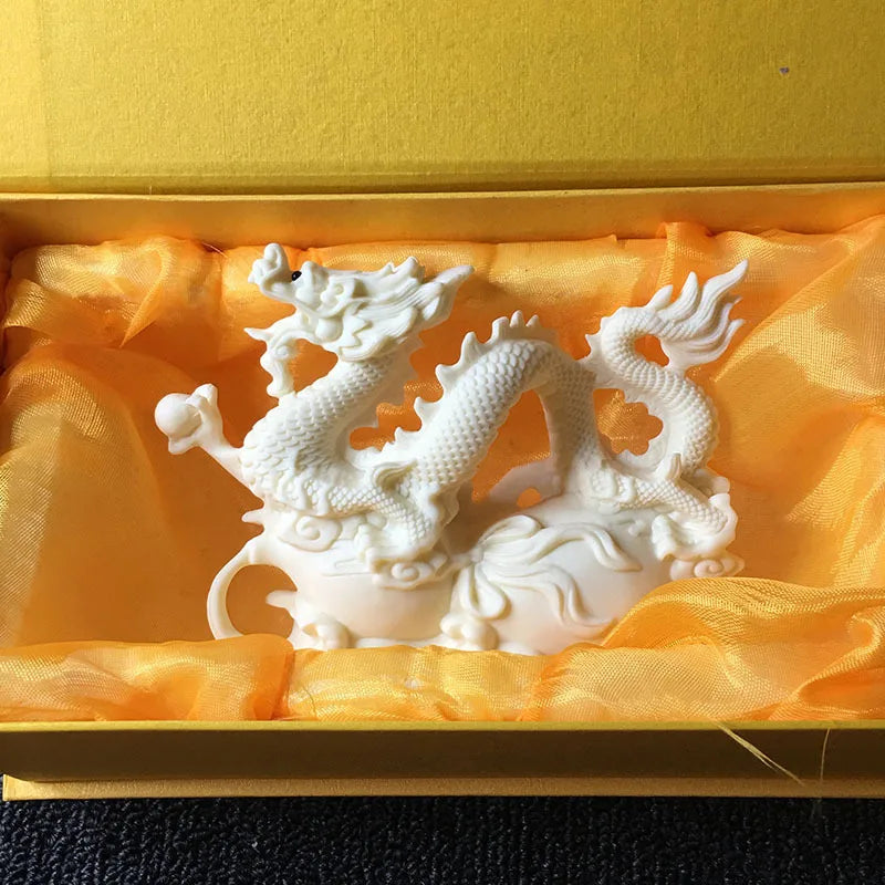White Tamron statue，Modern art sculpture，Exquisite carving，Chinese zodiac auspicious dragon，High-end home decoration statue