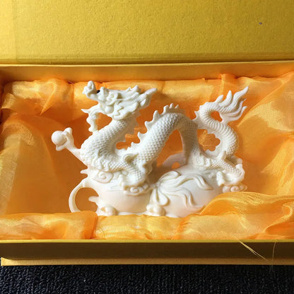White Tamron statue，Modern art sculpture，Exquisite carving，Chinese zodiac auspicious dragon，High-end home decoration statue