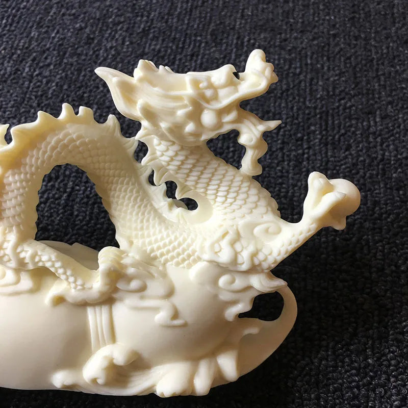 White Tamron statue，Modern art sculpture，Exquisite carving，Chinese zodiac auspicious dragon，High-end home decoration statue