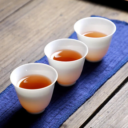 White ceramic teapot gaiwan porcelain  tea sets 3 cups a tea sets teacups a portable travel tea set drinkware Free shipping B34