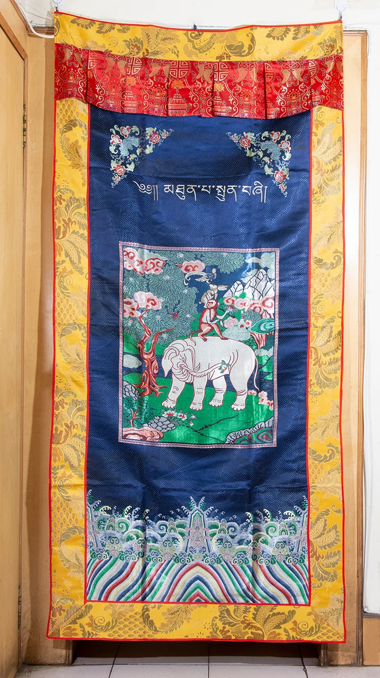 Wholesale Buddhist supply Asia Nepal Tibet Buddhism HOME Auspicious Embroidery wall Partition Tapestry Buddhist Door curtain