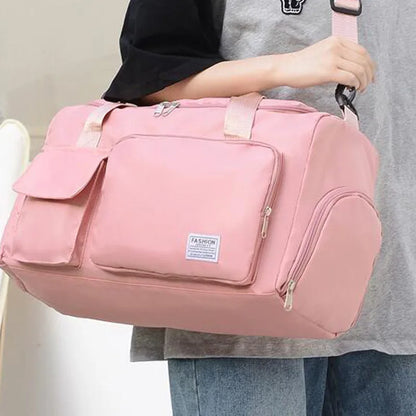 Wholesale fashion new sports and fitness bags, leisure bags, large capacity outdoor business travel bags, storage bags