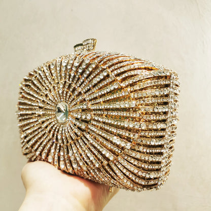 Woman Rhinestone Hollow Out Clutches New Arrival Diamond Evening Bag Crystal Party Dinner Handbag Wedding Bridal Female Purse