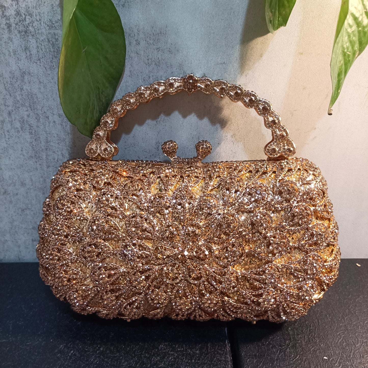 Woman Wedding Bridal Handle Gold Evening Bag Crystal Diamond Birthday Dinner Elegant Purse Flower Floral Cocktail Party Handbag