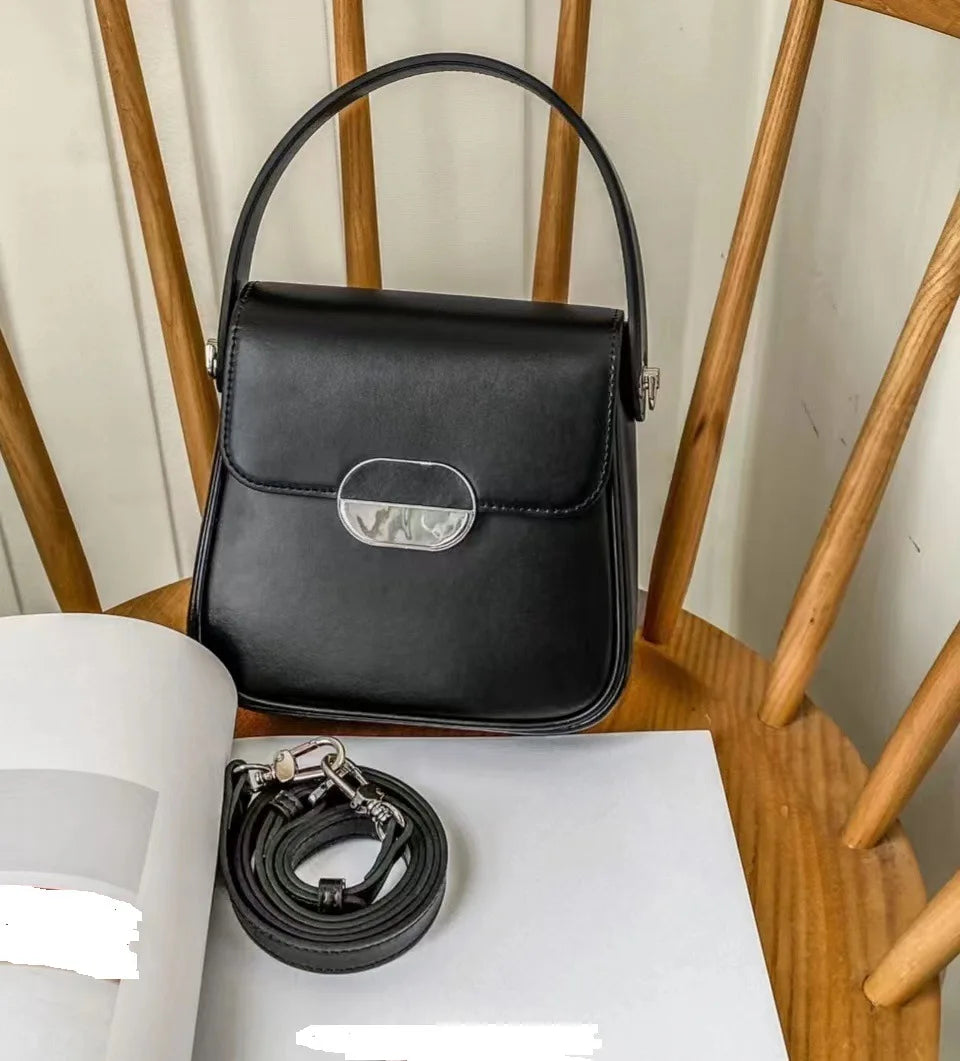 Women Bags Summer 2024 New Niche Chic Genuine Leather Handbags Female Purses Clutch Solid All-match Casual Commuter Bolsas