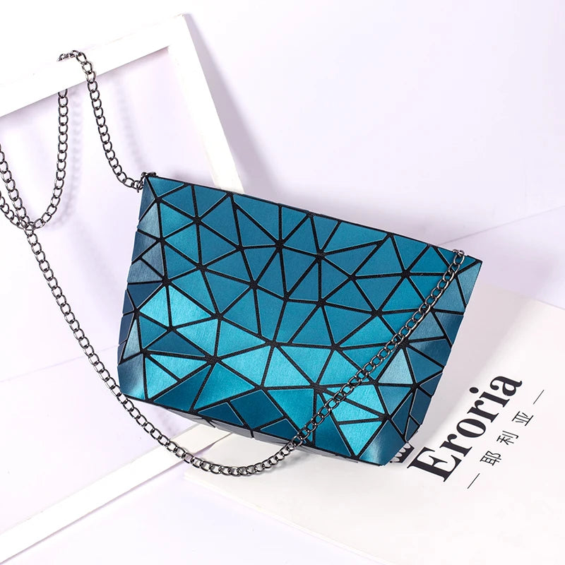 Women Chain Shoulder Bag for women 2020 Fashion Geometric Messenger Bags Plain Folding Crossbody Bags Clutch evening bag bolso