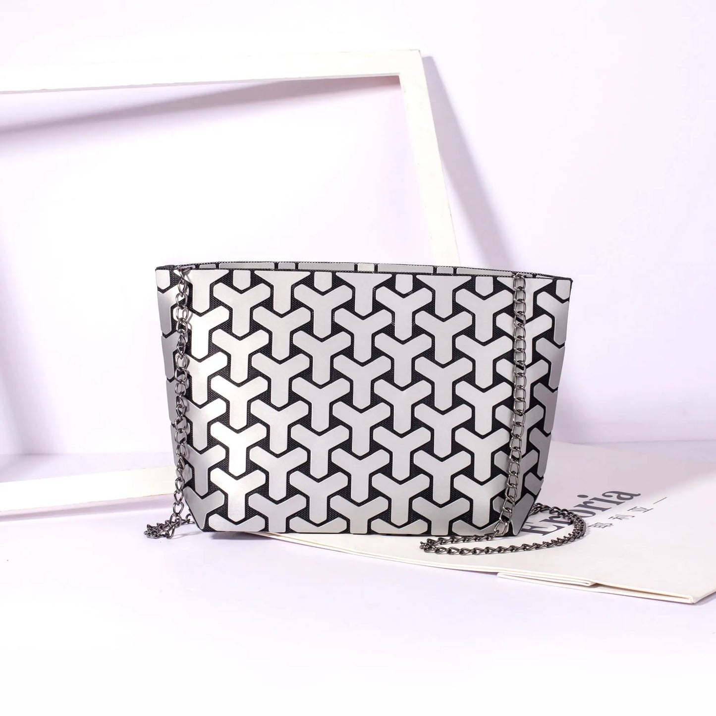 Women Chain Shoulder Bag sac Fashion Geometric Messenger Bags Plain Folding Crossbody Bags for women Clutch evening bag bolso