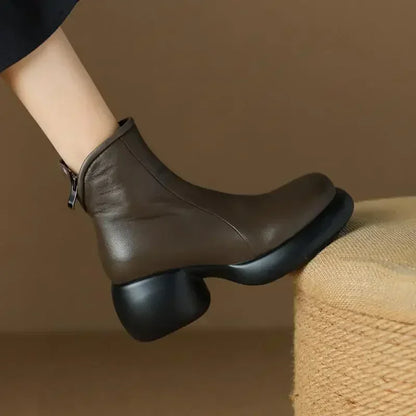 Women Comfortable Casual Short Boots Walking Winter Leather Genuine 2024 Sole Shoes Street New Thick Boots Fashion British Style