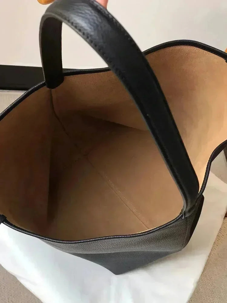 Women Cowhide Shoulder Bag Female Handbag Row Bucket Bag Classic Lcu Lychee Patterned Tote Bags Solid Color Single Shoulder Bags