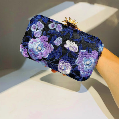Women Embroidery Flowers Evening Clutch Bags Diamond Banquet Shoulder Bags Wedding Dinner Wallets Purse 3 Colors