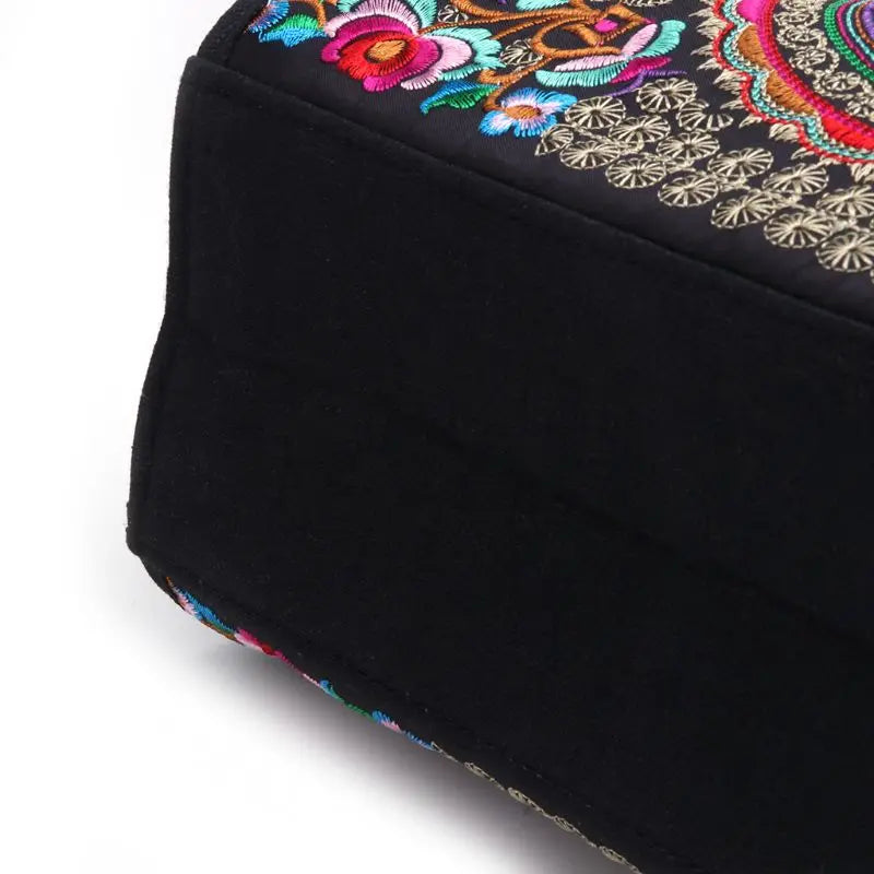 Women Floral Embroidered Handbag Ethnic Boho Canvas Shopping Tote Zipper Bag