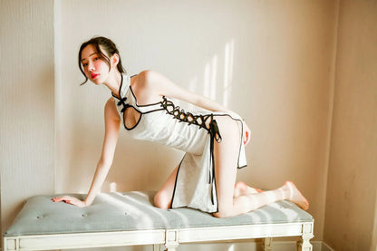 Women Sexy Split Bandage Long Qipao Ladies Chinese EmbroideryTraditional Cheongsam Slim Fit Open Chest Dresses  Uniforms Outfit