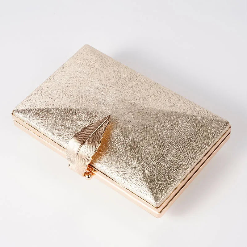 Women Shiny Gold Evening Bag Exquisite Leaf Long Purse Female Bridal Wedding Party Handbag Mini Banquet Day Clutch with Chain
