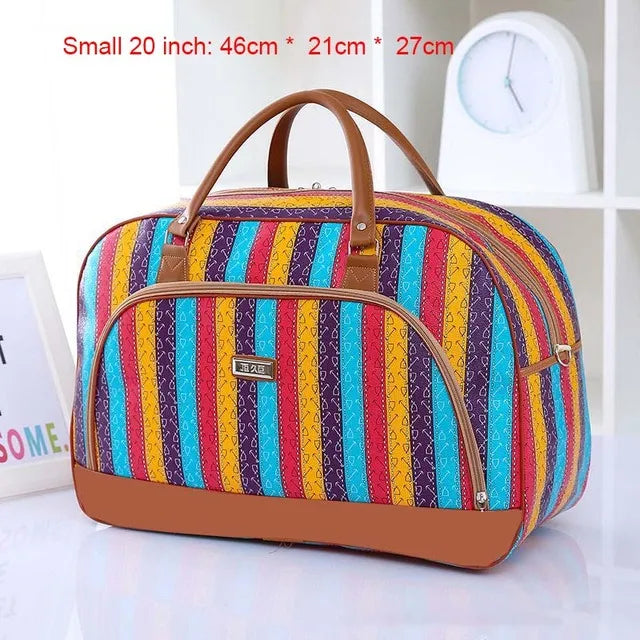 Women Travel Bags 2022 Fashion PU Leather Large Capacity Waterproof Print Luggage Duffle Bag Men Casual Travelling Weekend Bags