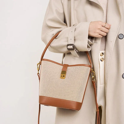 Women's 2024 New Water Bucket Bag Crossbody Handbag with Advanced Sense, Commuter Weaving Shoulder Bag