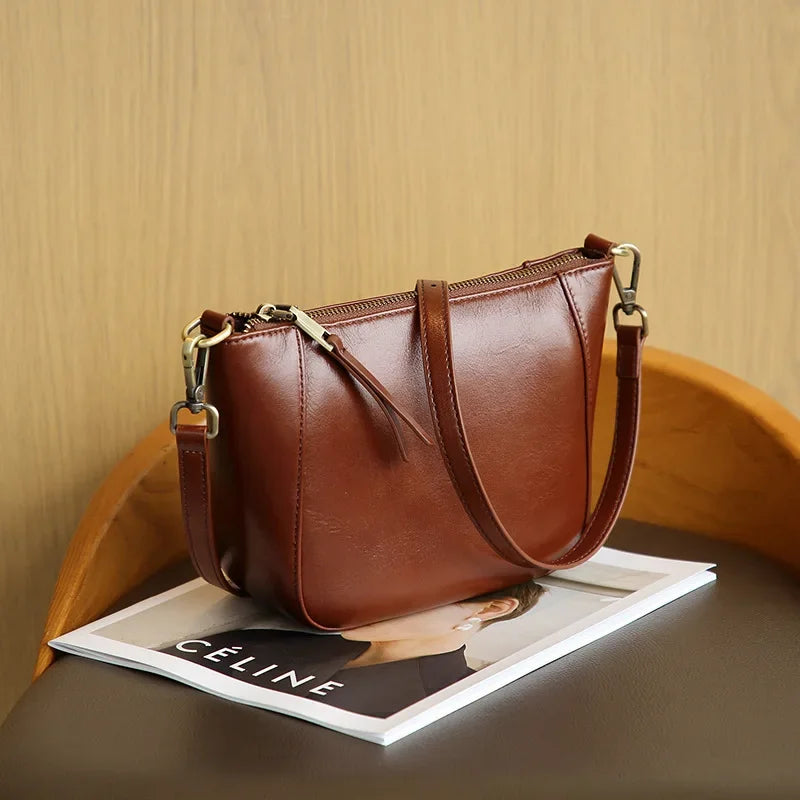 Women's Bag 2024 New High end Single Shoulder Small Bag Lightweight Dumpling Bag Made of Genuine Leathe