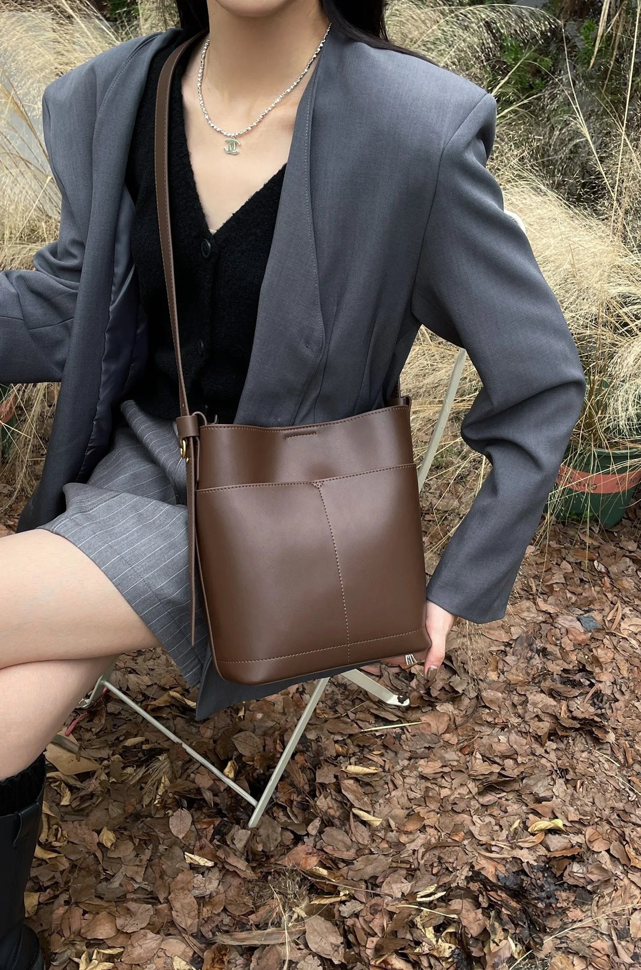 Women's Bag 2024 New Minimalist Commuter Bucket Bags Underarm Wide Shoulder Strap Crossbody Tote Solid Large Capacity Bolsas