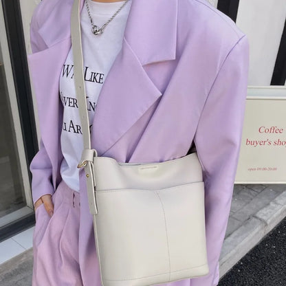Women's Bag 2024 New Minimalist Commuter Bucket Bags Underarm Wide Shoulder Strap Crossbody Tote Solid Large Capacity Bolsas