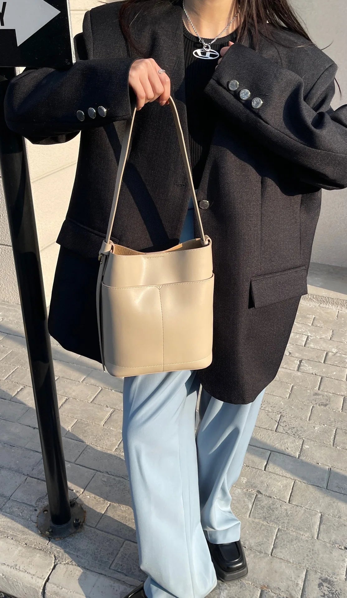 Women's Bag 2024 New Minimalist Commuter Bucket Bags Underarm Wide Shoulder Strap Crossbody Tote Solid Large Capacity Bolsas
