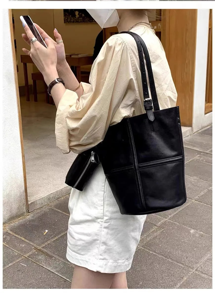 Women's Bag Korean Edition Tote Bucket Bag 2024 New Fashion Large Capacity Handheld Underarm Bag Trendy