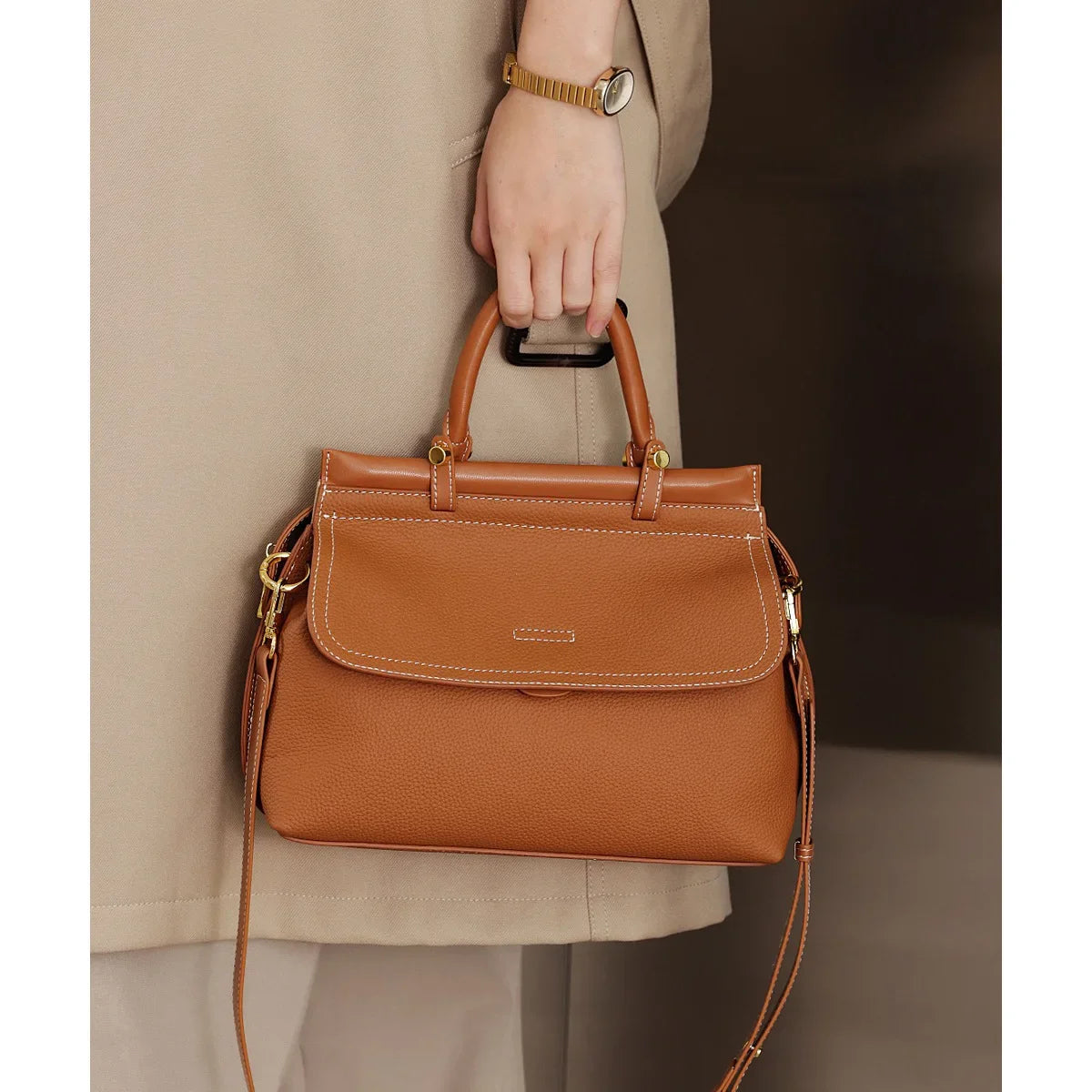 Women's Bag Retro Large Capacity Bag New Versatile Crossbody Bags Fashionable Shoulder Briefcase Designer Bags Luxury