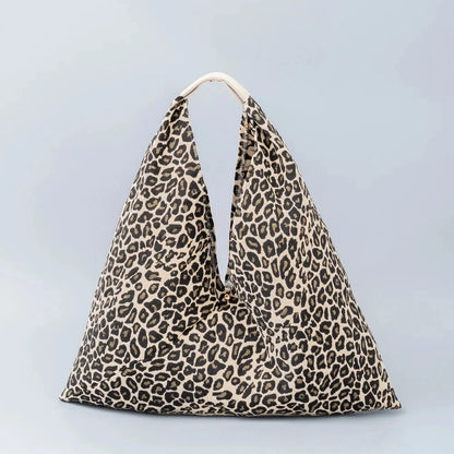 Women's Canvas Large Capacity Geometric Print Armpit Design Commuting Street Trend Dumpling Short Trip Shoulder Bag