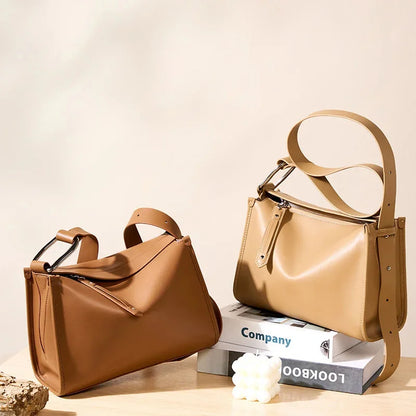 Women's Cowhide Messenger 2024 High Quality Brown Leather Large Capacity Minimalist Crossbody Female Luxury Bag