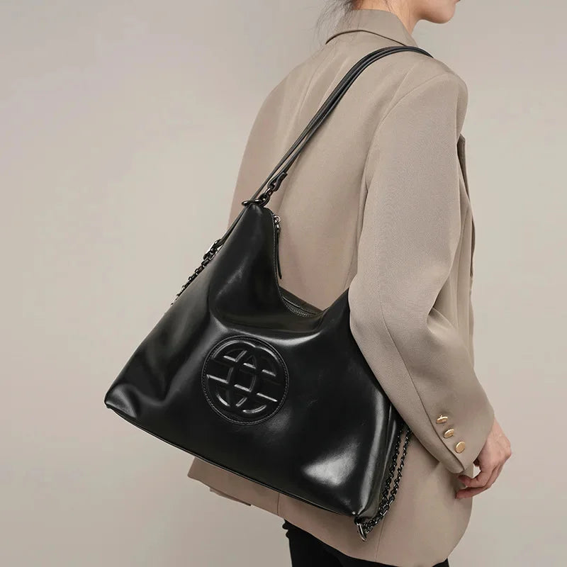 Women's Fashion Niche Soft Tote 2024New Large-capacity Cowhide Bag Advanced Texture Commuter Female Leather Backpack