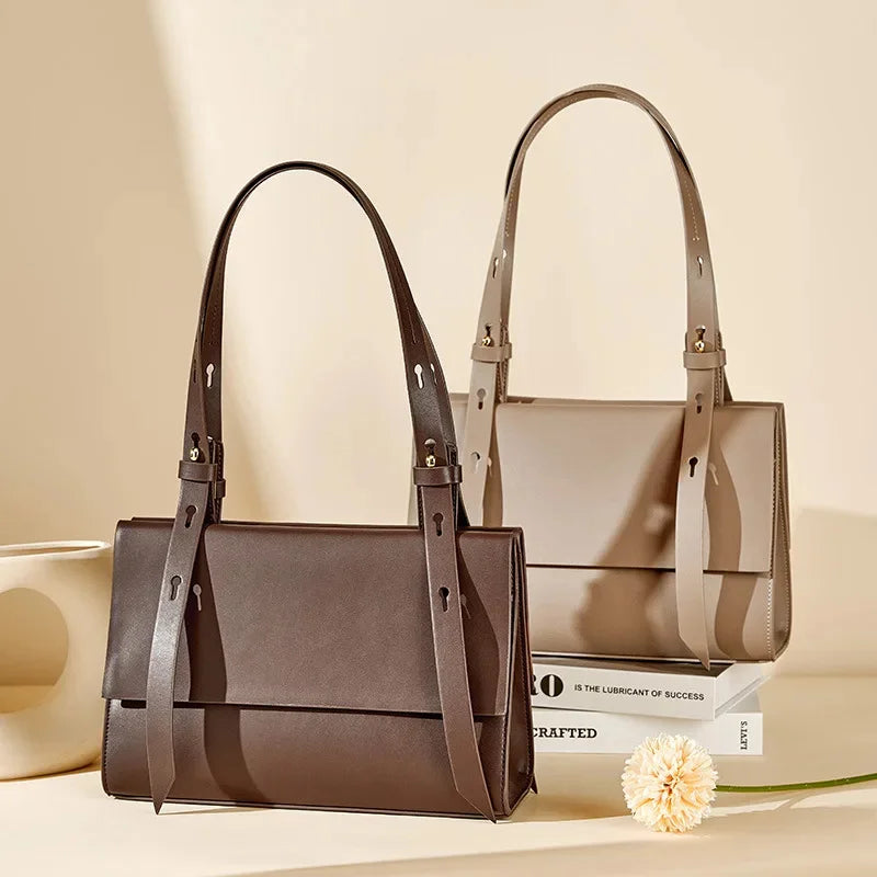 Women's Genuine Leather Shoulder 2024 New Spring Fashion Minority Prevail Popular Totbao Messenger Bag Ladies Handbag