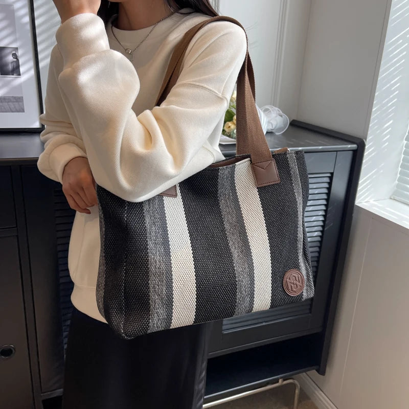 Women's Leisure Canvas Shoulder Bag Designer High Quality Female Light Crossbody Bag Large-capacity Ladies Fashion Shopping Bags