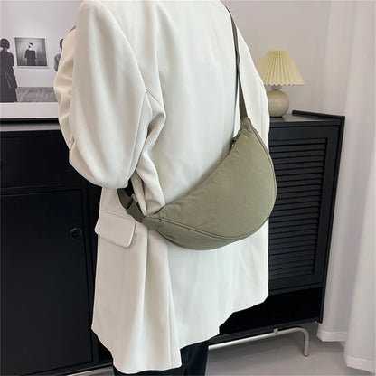 Women's New Simple Shoulder Canvas Bag Nylon Messenger Bag Trendy Dumpling Bag Lightweight Small Shoulder Bag Armpit Bag