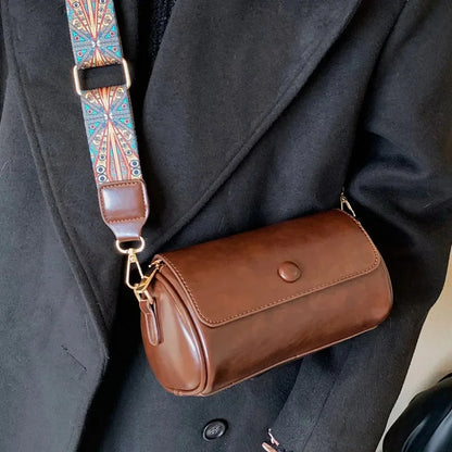 Women's Retro Shoulder Spring New Fashion Messenger Niche High Sense Cylinder Crossbody Bag