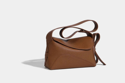 Women's Shoulder Small Square 2024 Summer Fashion Pillow Solid Color Commuter Crossbody Design Armpit Bag