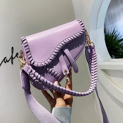 Women's Spring/summer New Fashion Shoulder Personalized Saddle Korean Version of Solid Color Literary Crossbody Bag