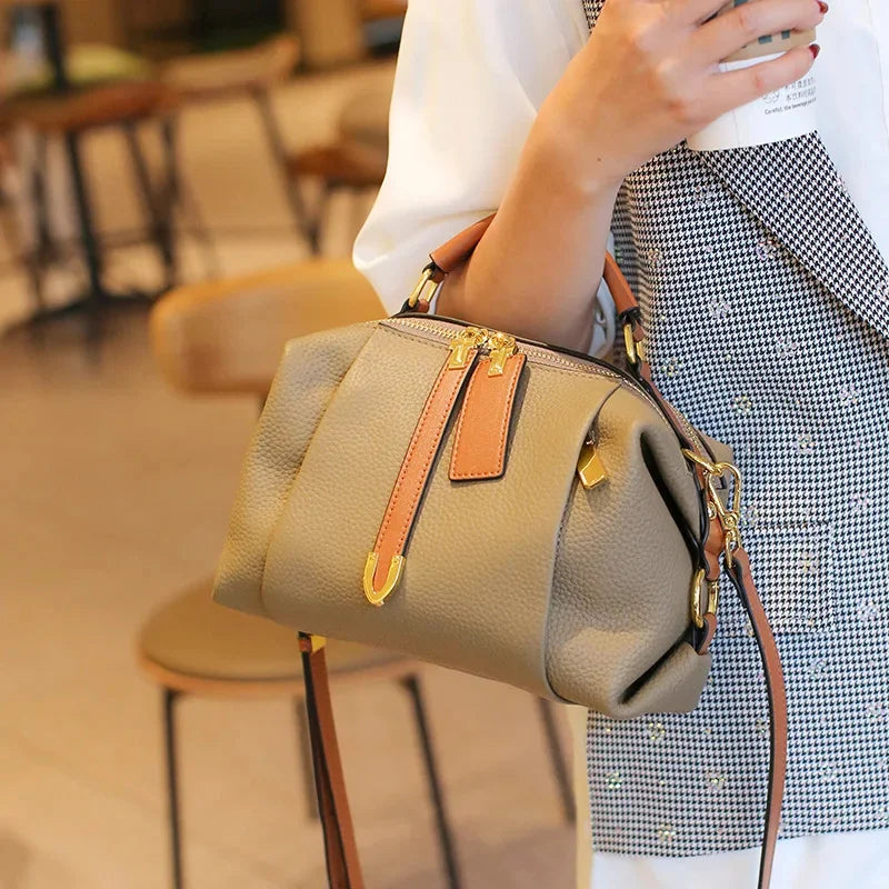 Women's Vintage Handbag 2024 New Cowhide Leather Large Capacity Pillow Shoulder Bag Messenger Fashion
