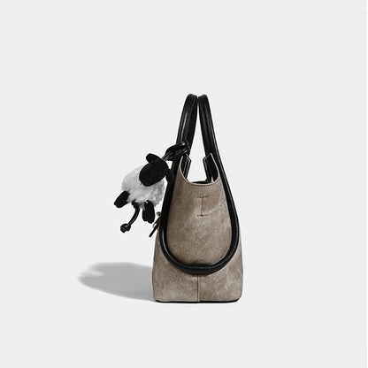 Women's hand 2024 new small tote high quality women's commuter shoulder retro high-end portable crossbody bag