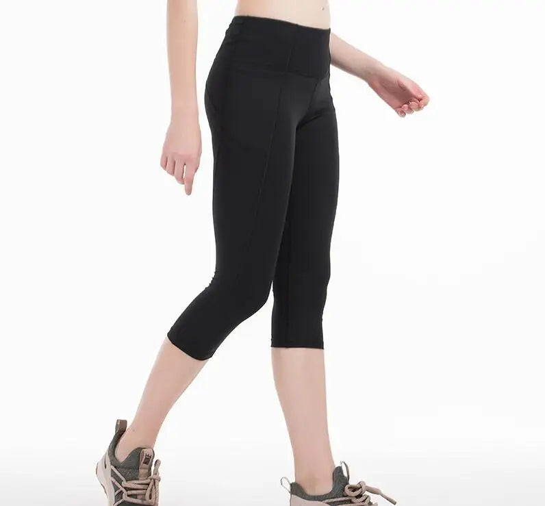 Womens Workout Capri Leggings with Pockets High Waisted Gym Athletic Crop Yoga Leggings