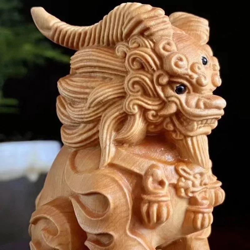 Wood Carving Three-eyed Kirin God Beast Statue Chinese Mythical Animals Home Room Office Features Feng Shui Decorative Statue