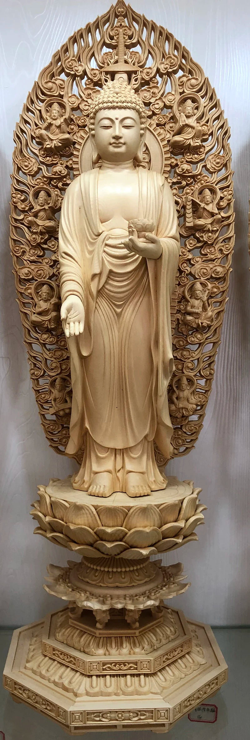 Wood carving Oversized Guanyin, Tathagata Buddha Characters Statue Solid Wood Art Carving Home Living Room office Feng Shui Idol