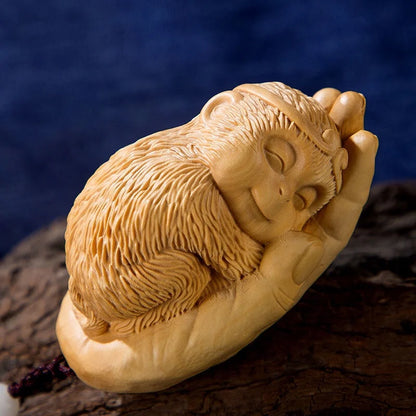 Wooden carving handle piece, small leaf boxwood carving, zodiac animal, monkey palm, monkey, man's carry on small ornament