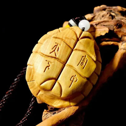 Wooden turtle shell Mascot decorative pendant，Solid wood hand carving Longevity mascot small wood decorations